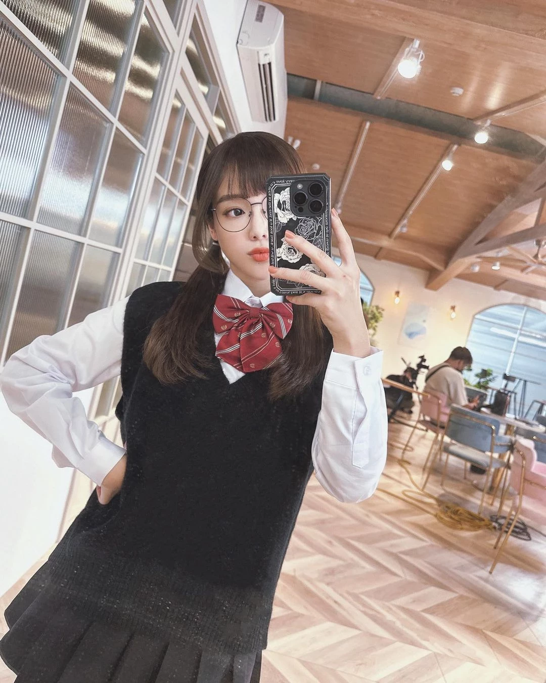 24117258.webp