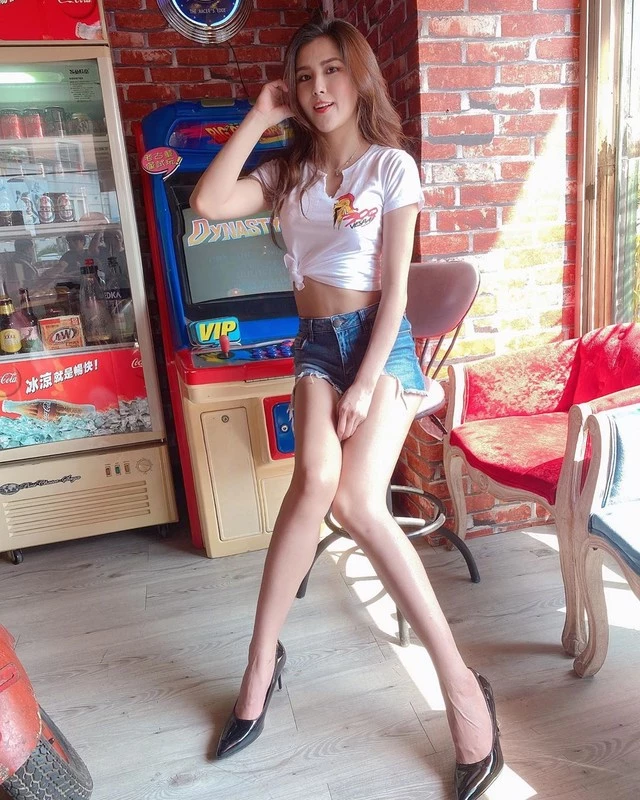 3904696.webp