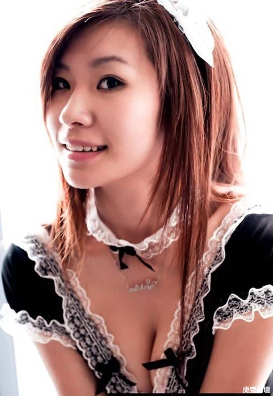 17702222.webp