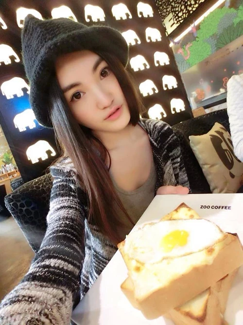 17166048.webp
