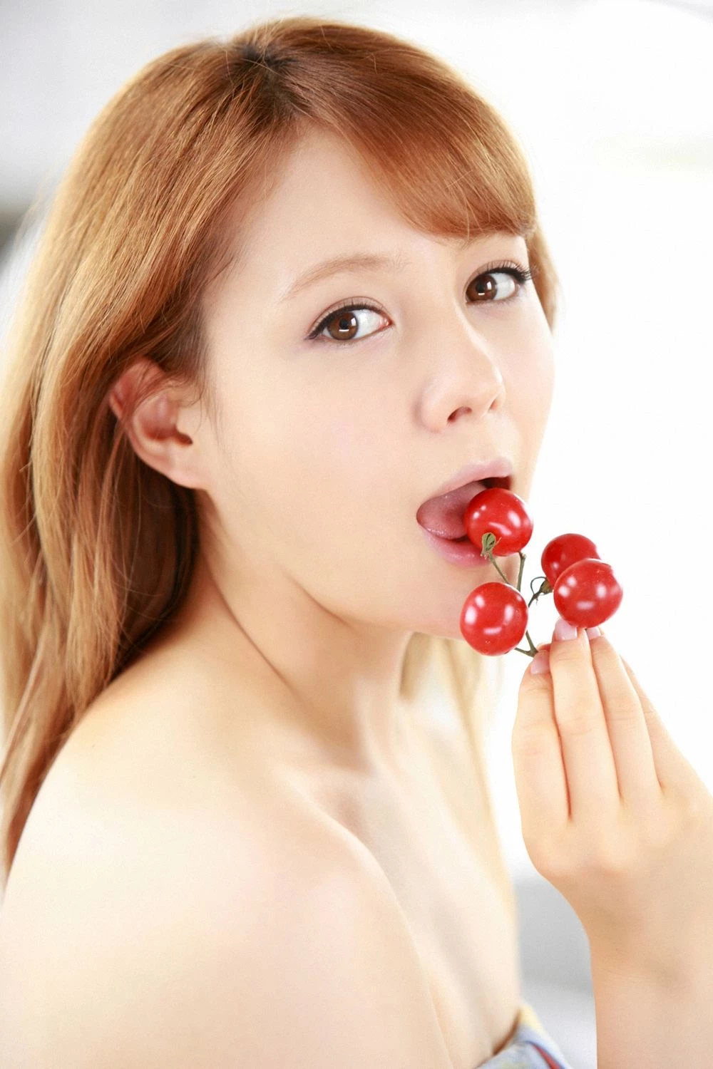 30601954.webp