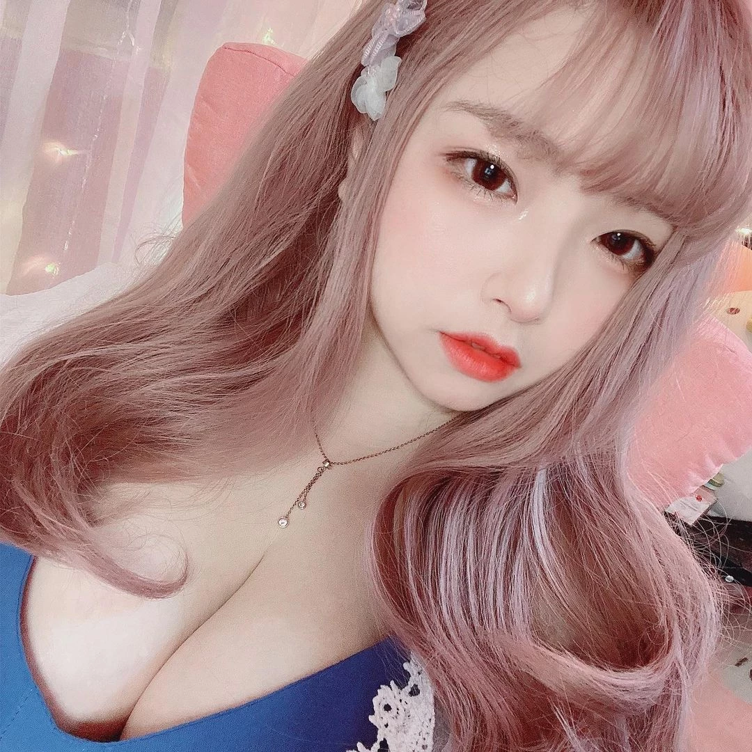 19501471.webp