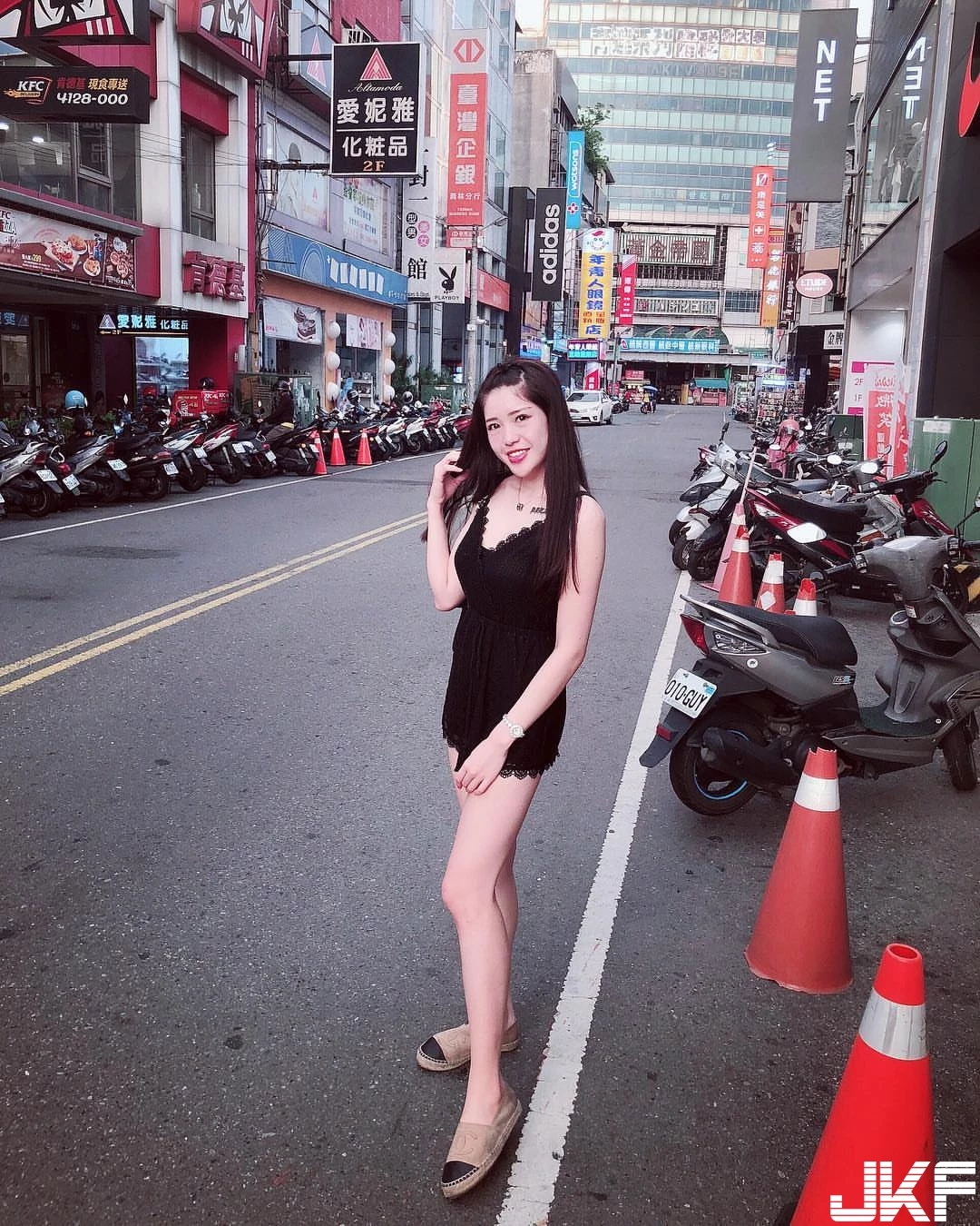 4723936.webp