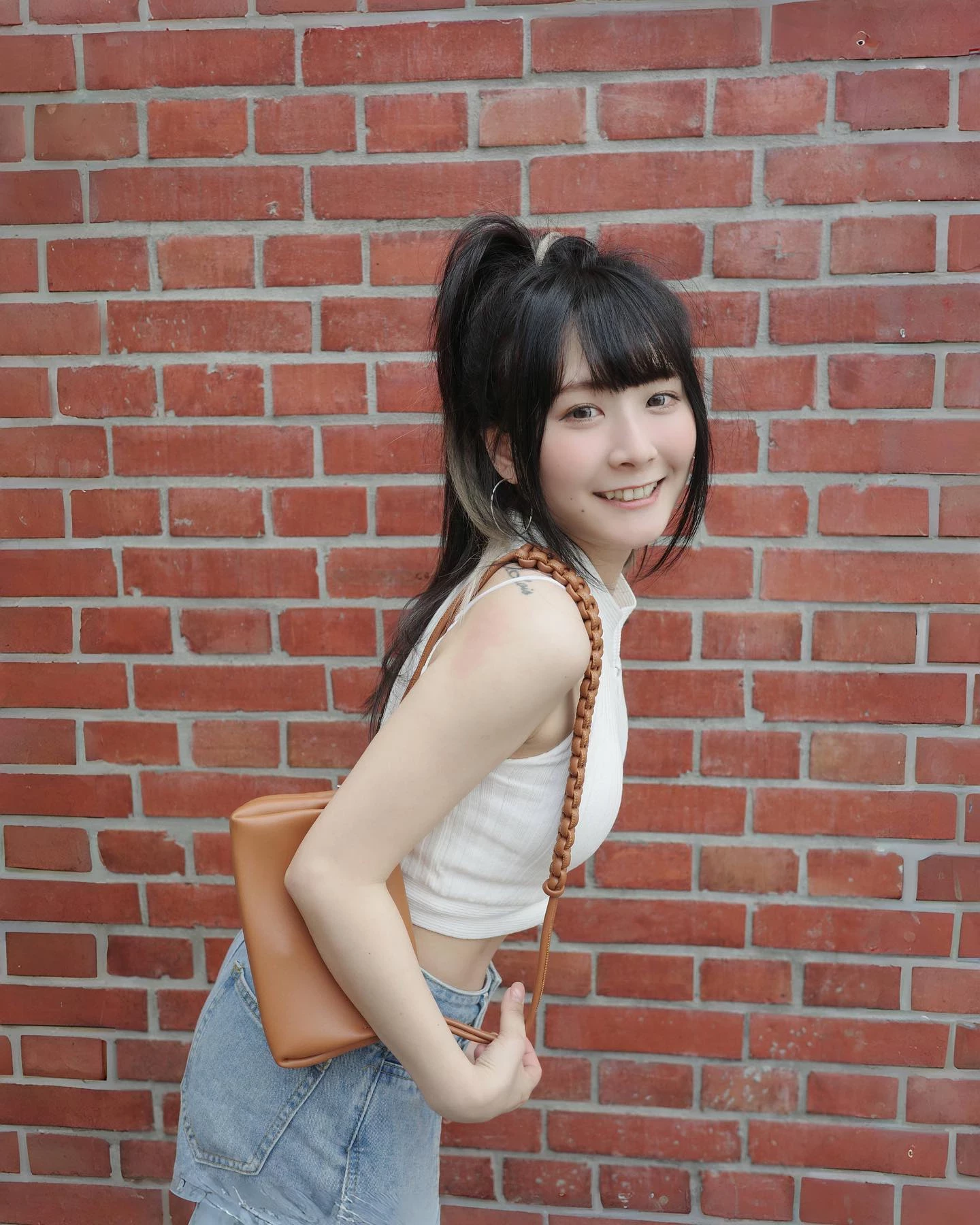 30800727.webp