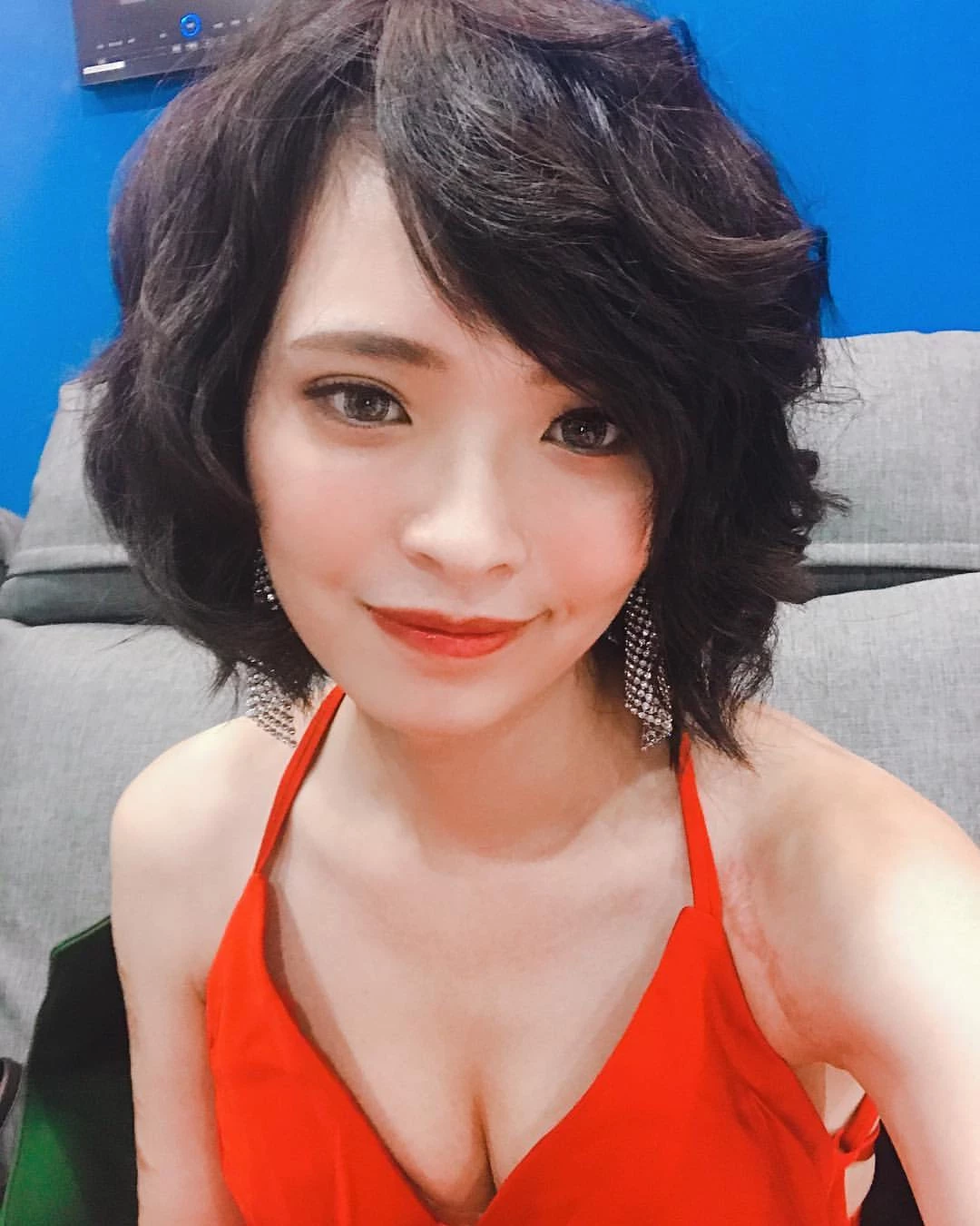 4347106.webp