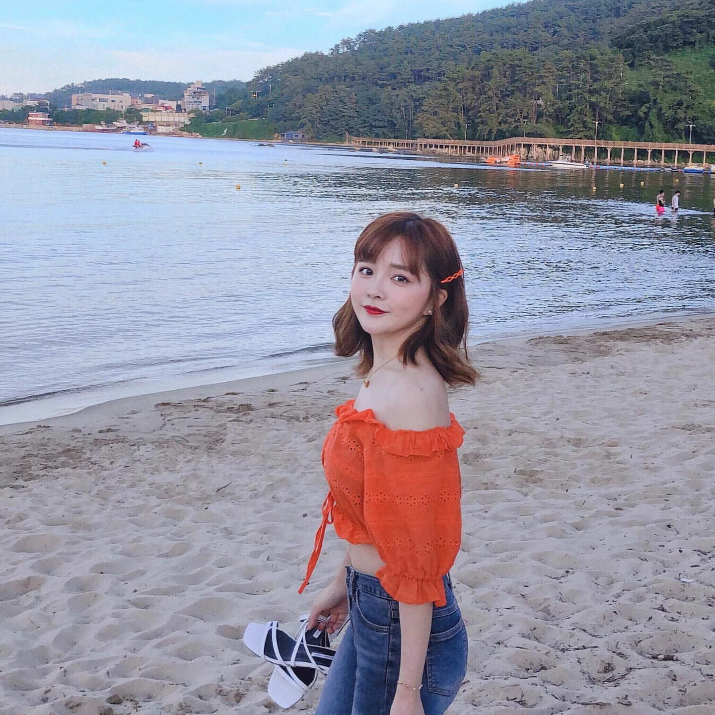 4242720.webp