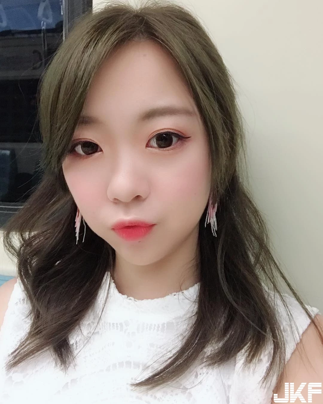 4670351.webp