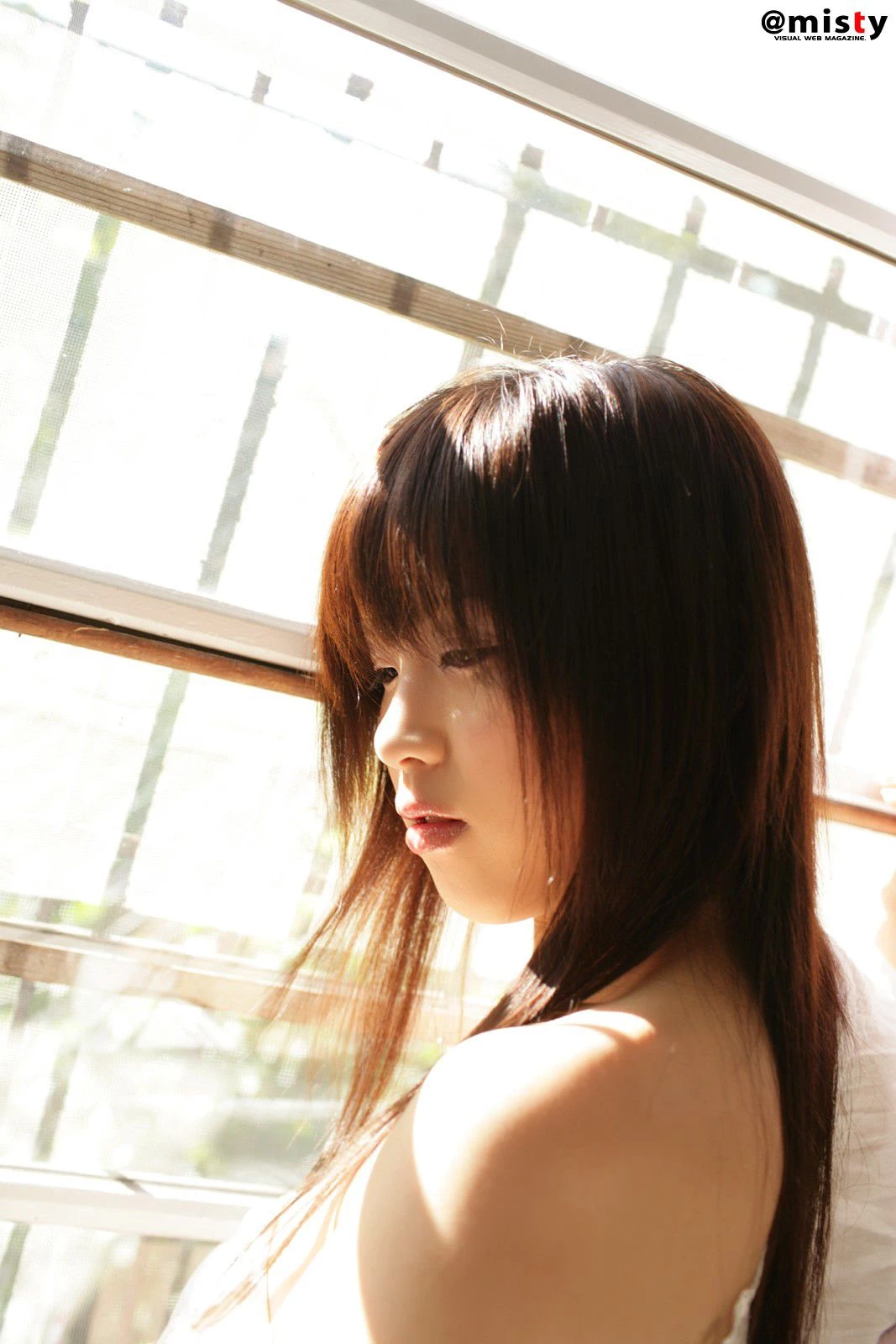 30563924.webp