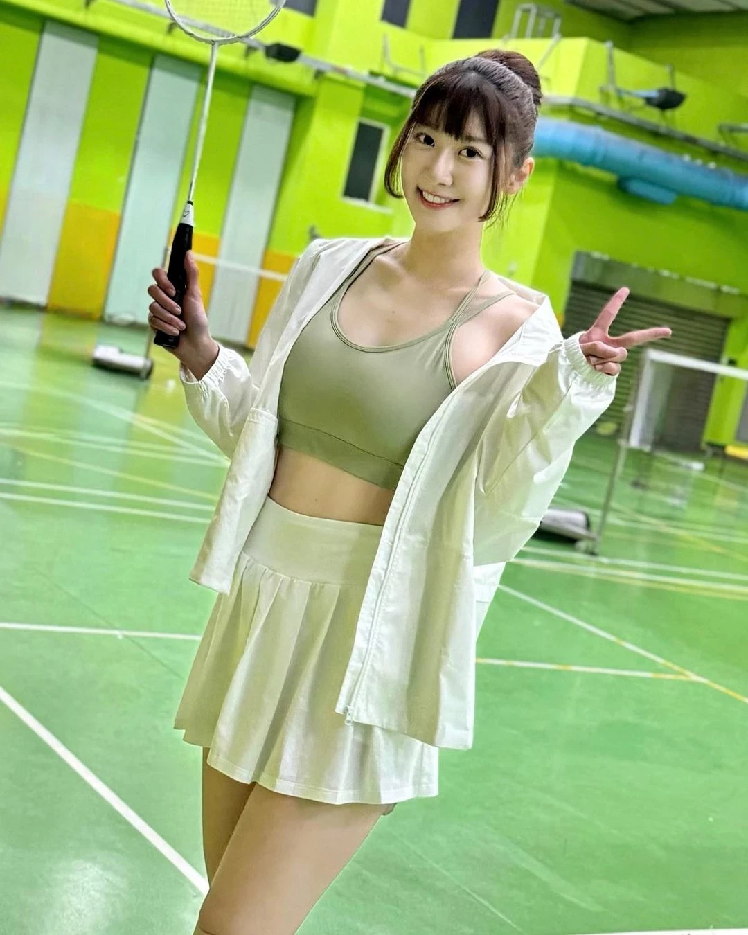 30990007.webp