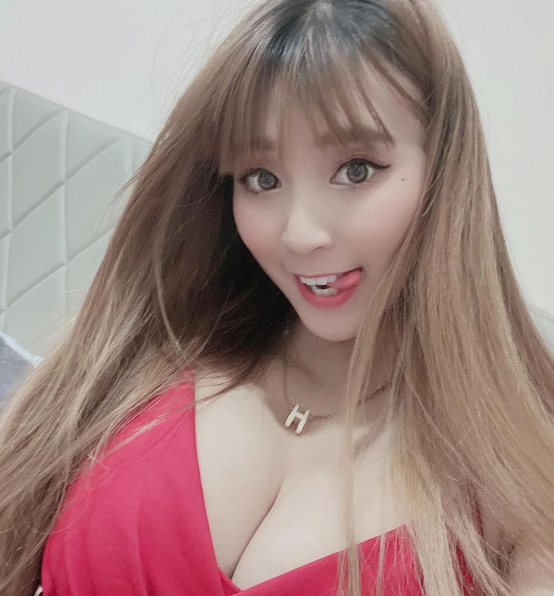 19541438.webp