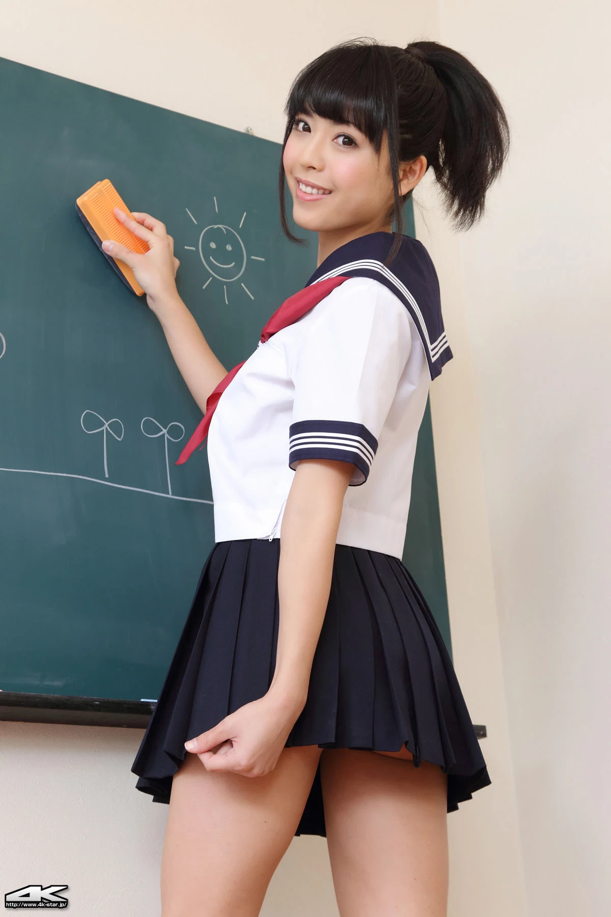 30617738.webp