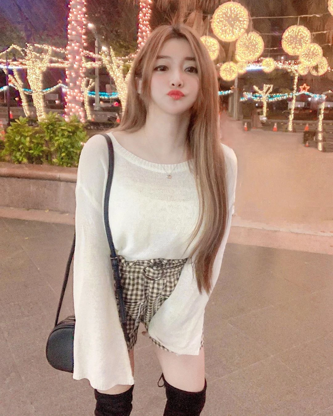 3913288.webp