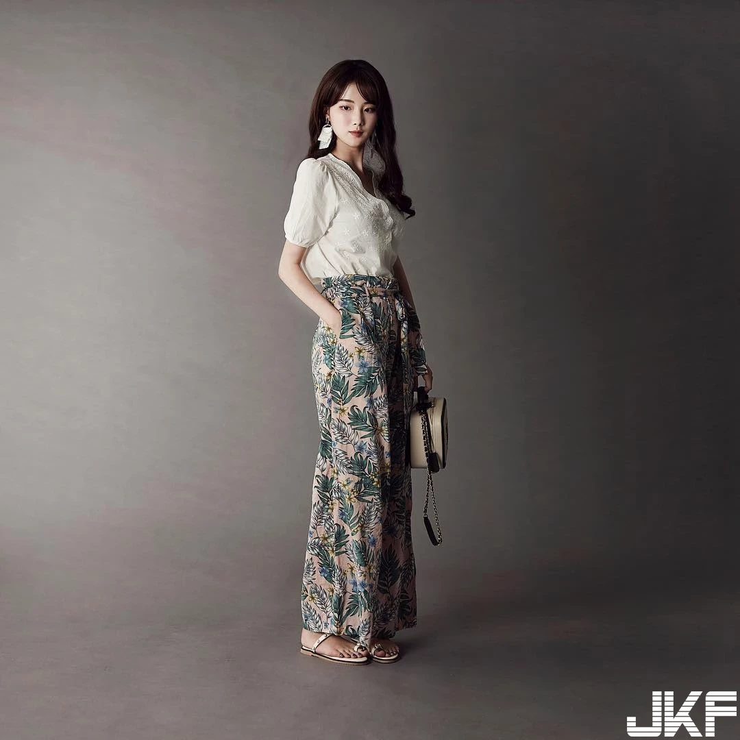7253066.webp