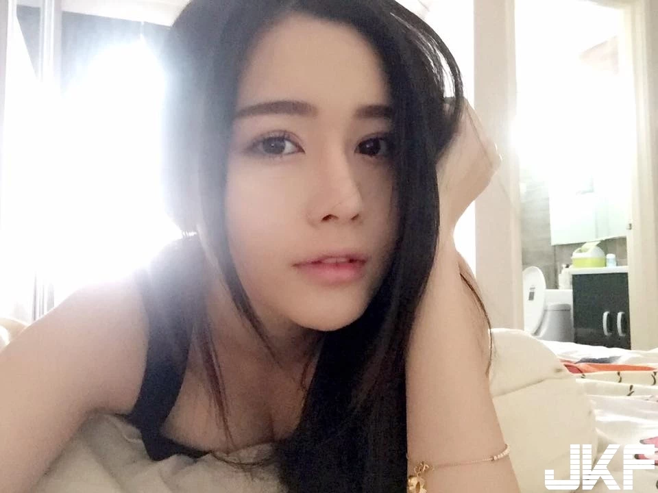 4843526.webp