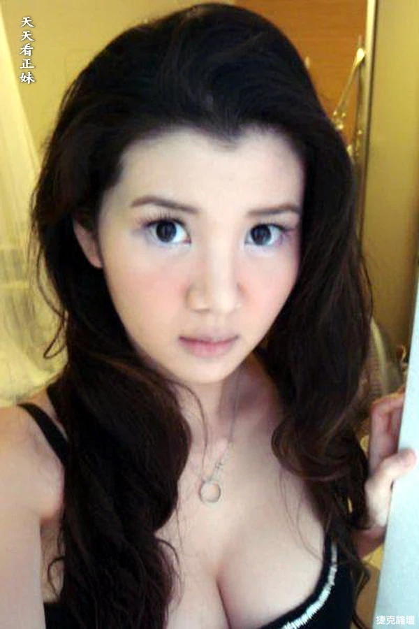 17691403.webp