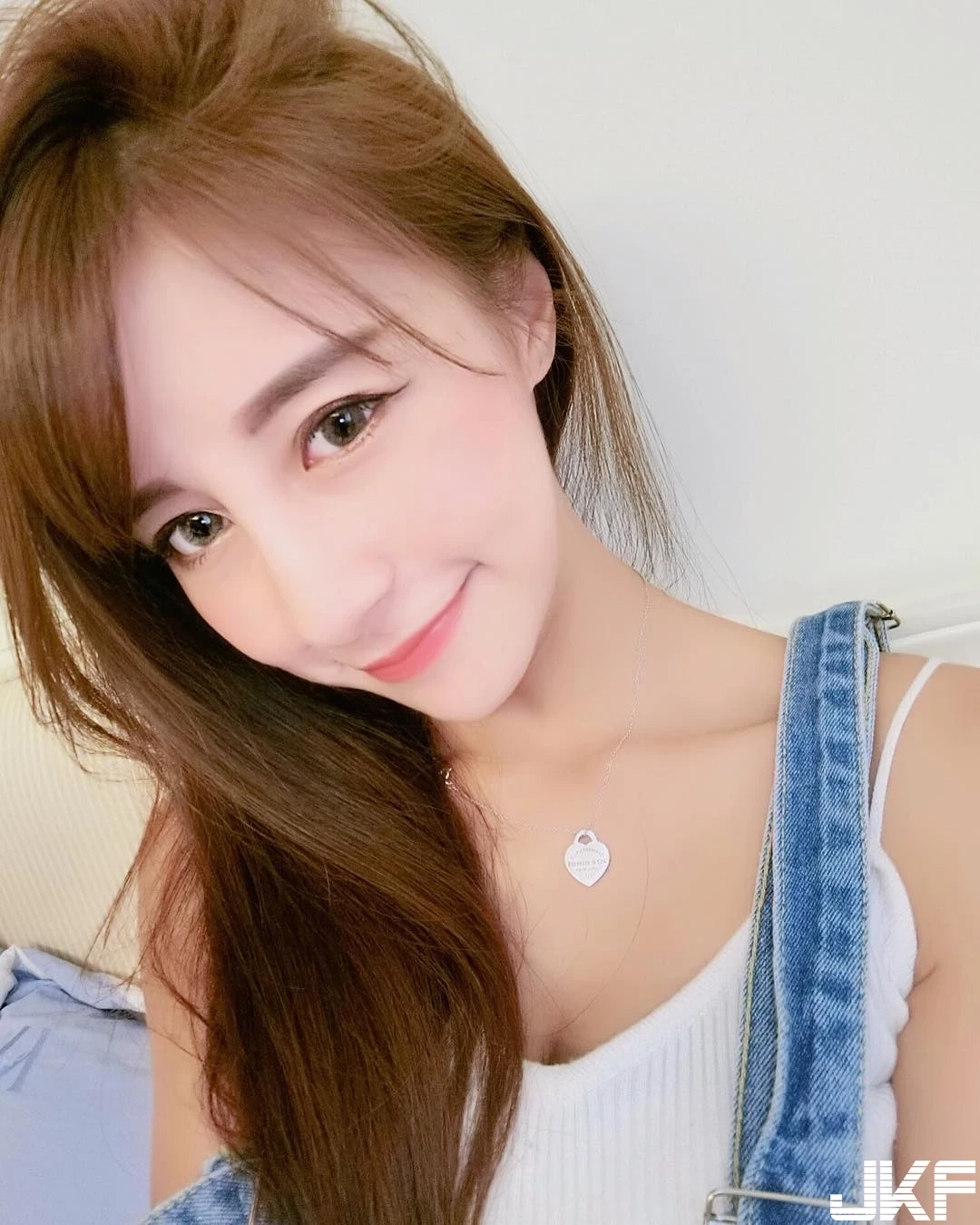 4982936.webp