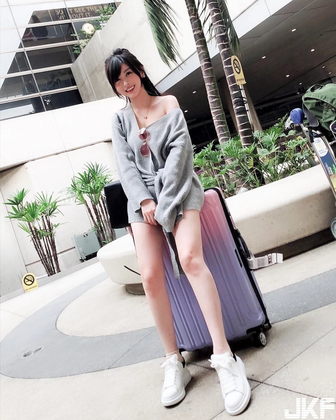 4650111.webp