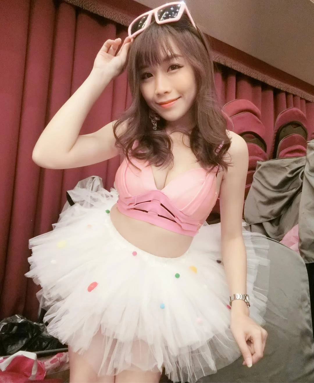 4275712.webp