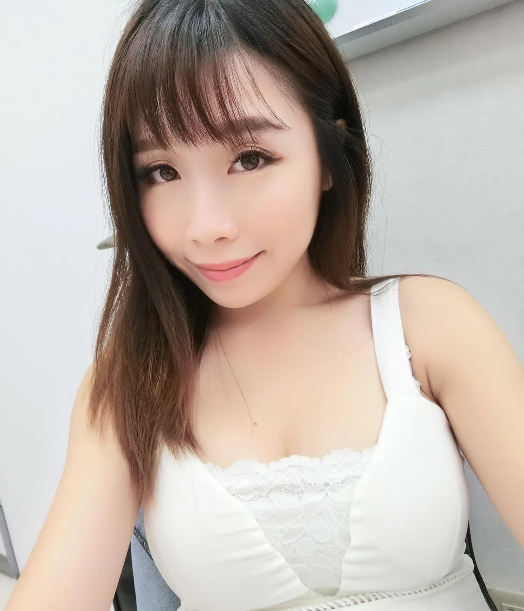 4275697.webp