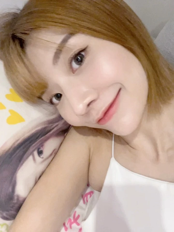 23586843.webp