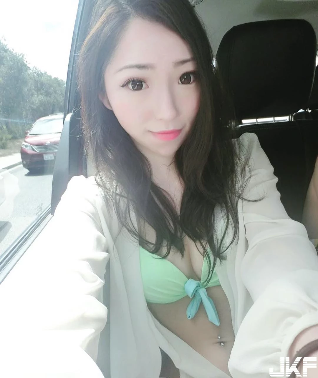 16801165.webp