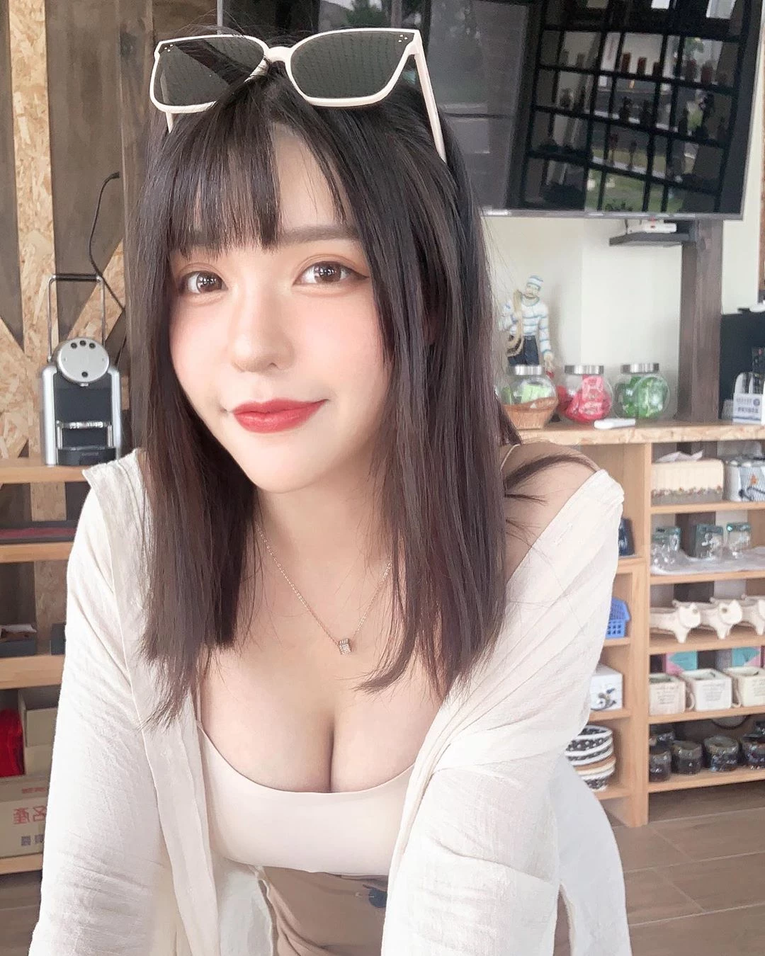 3922202.webp