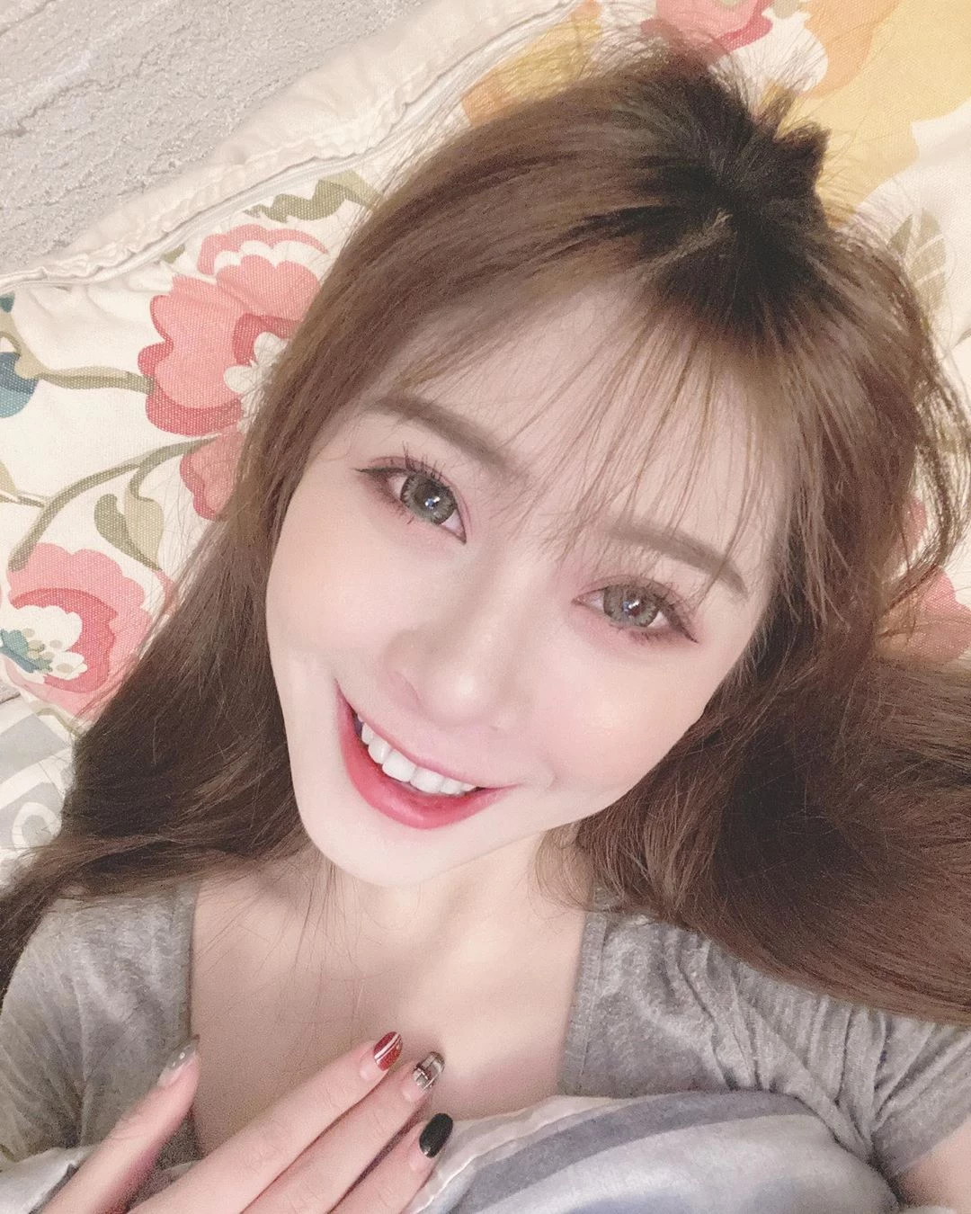 3922810.webp