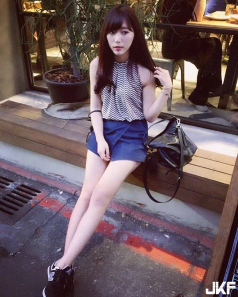 16866037.webp