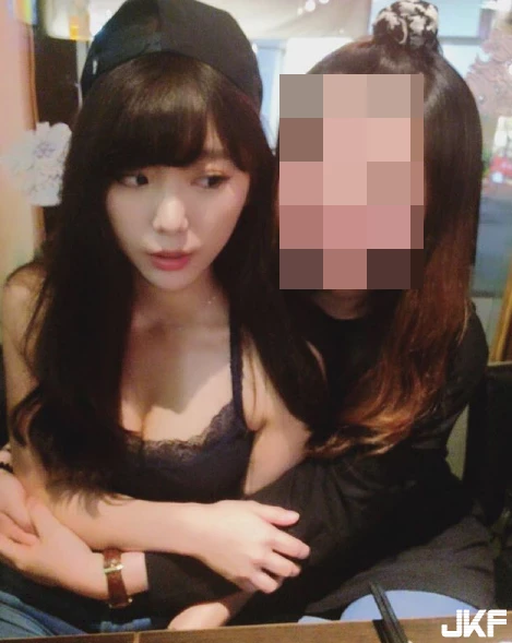 16866038.webp