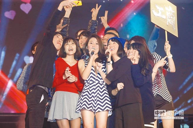 16792667.webp