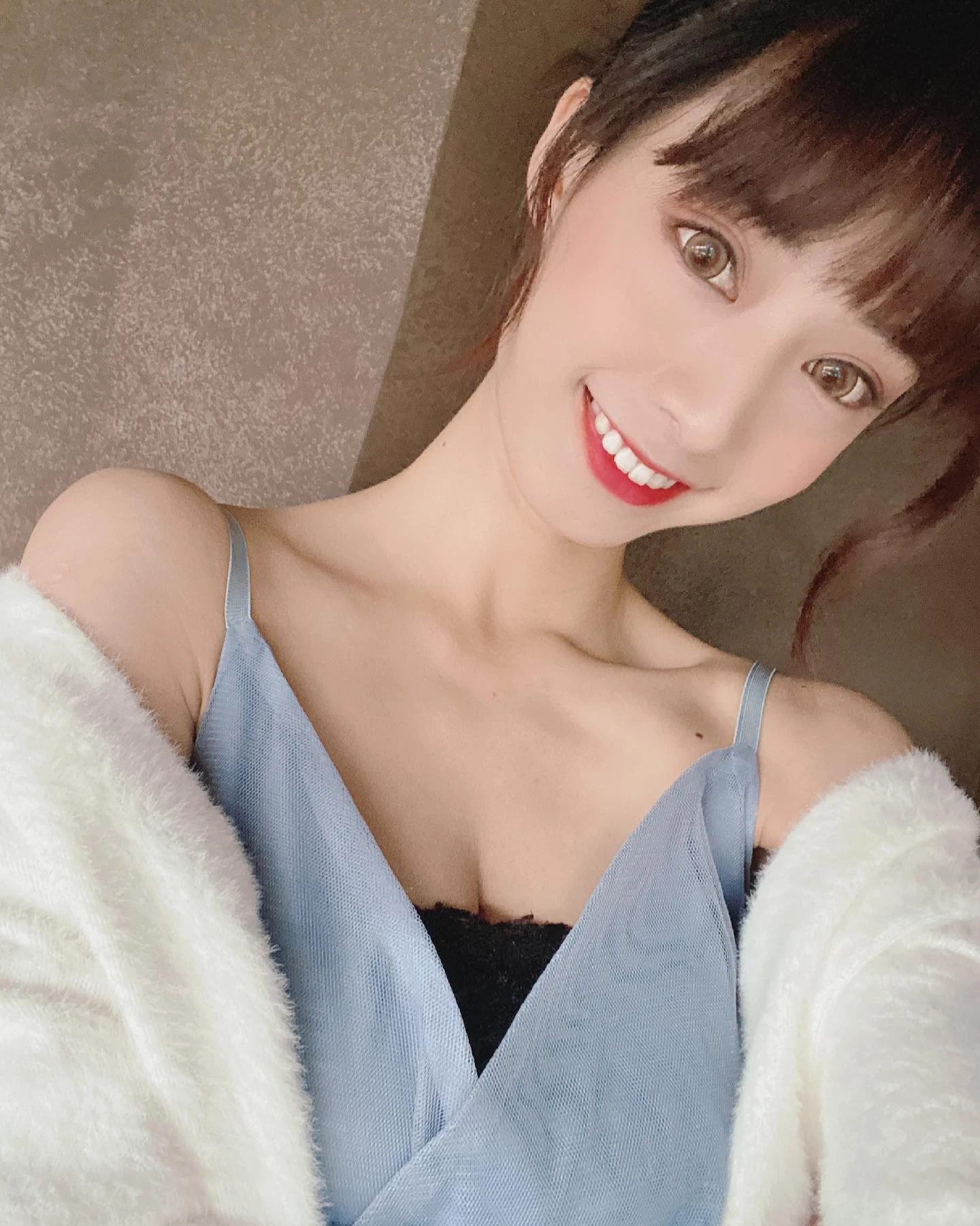 19724852.webp
