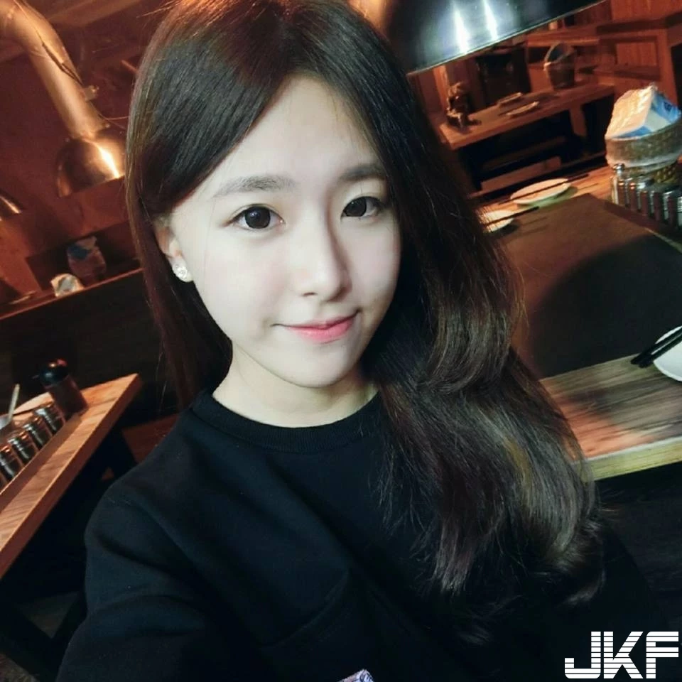 16818774.webp