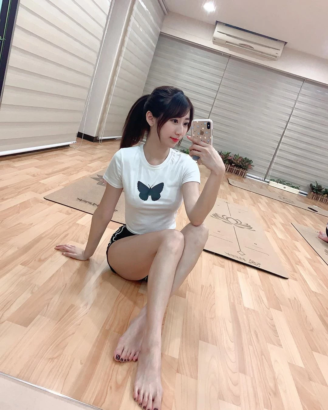 3932619.webp