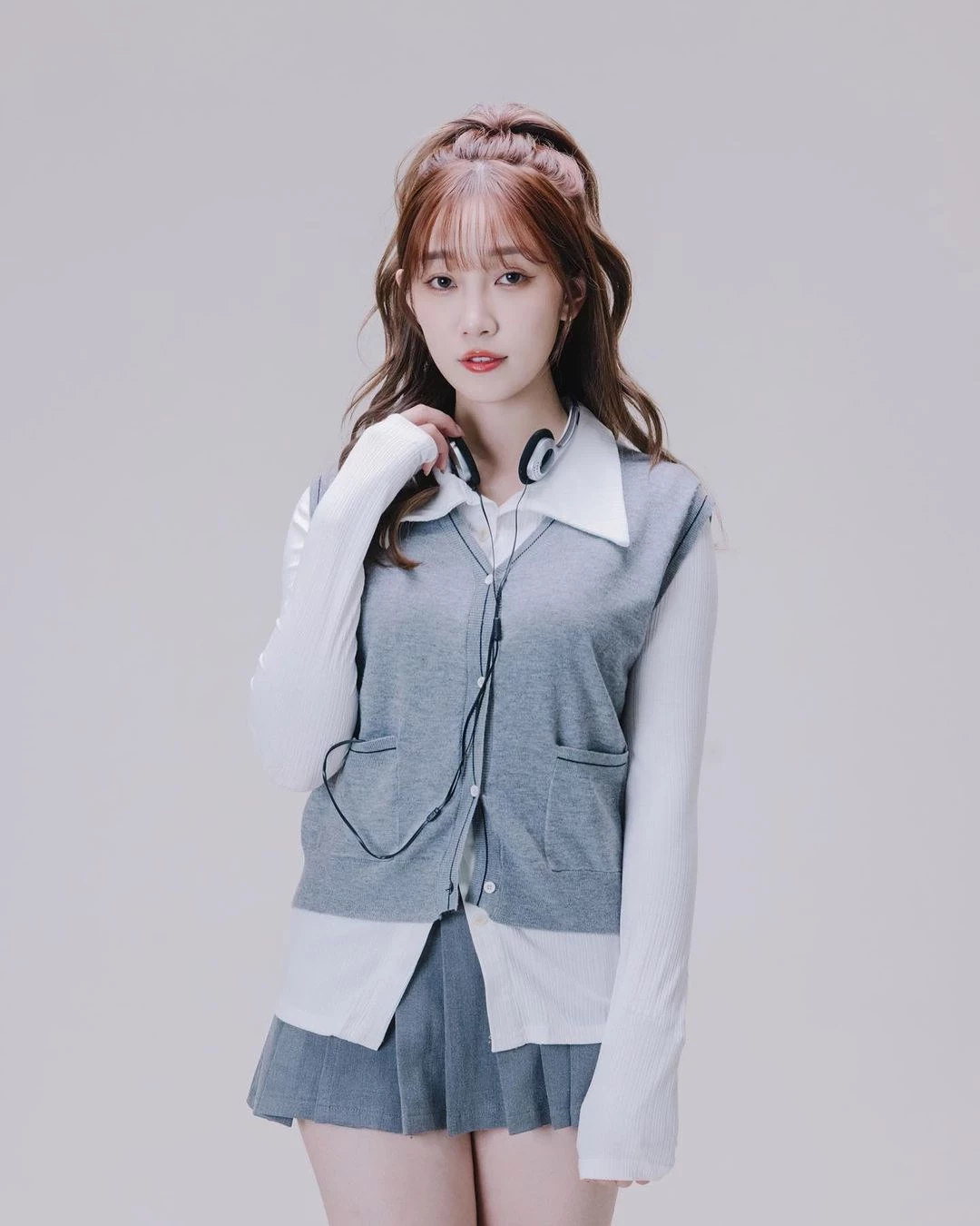 28201192.webp