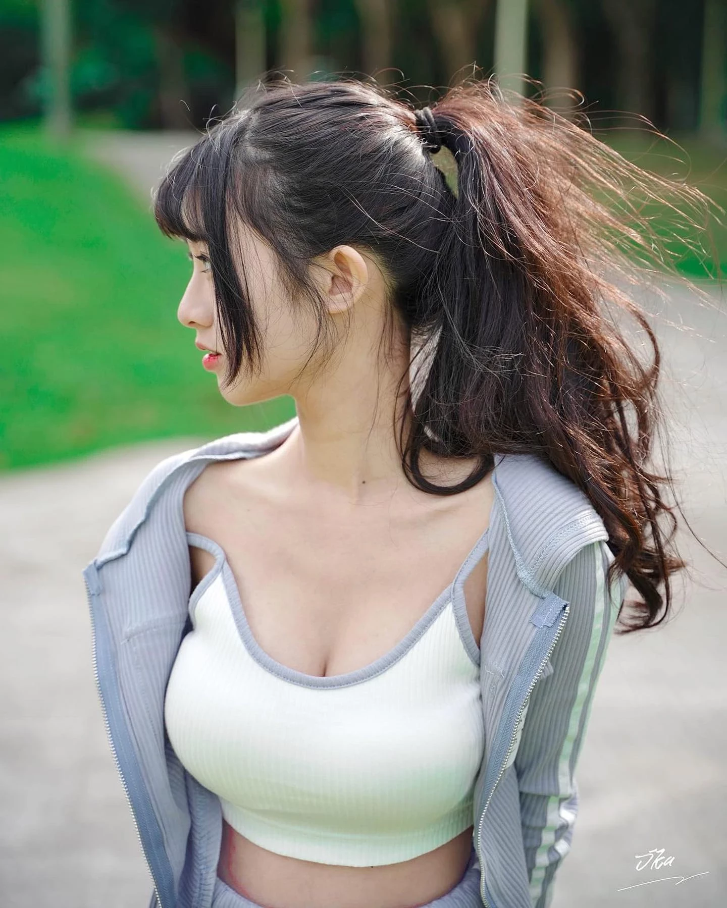 32022536.webp