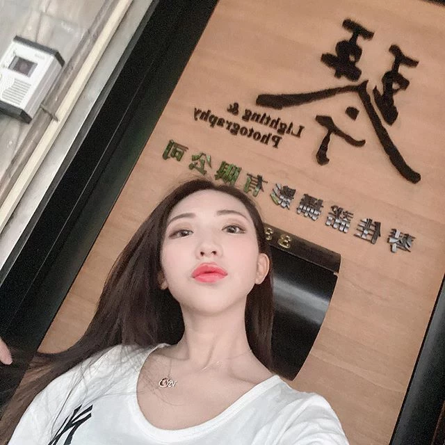 4138953.webp