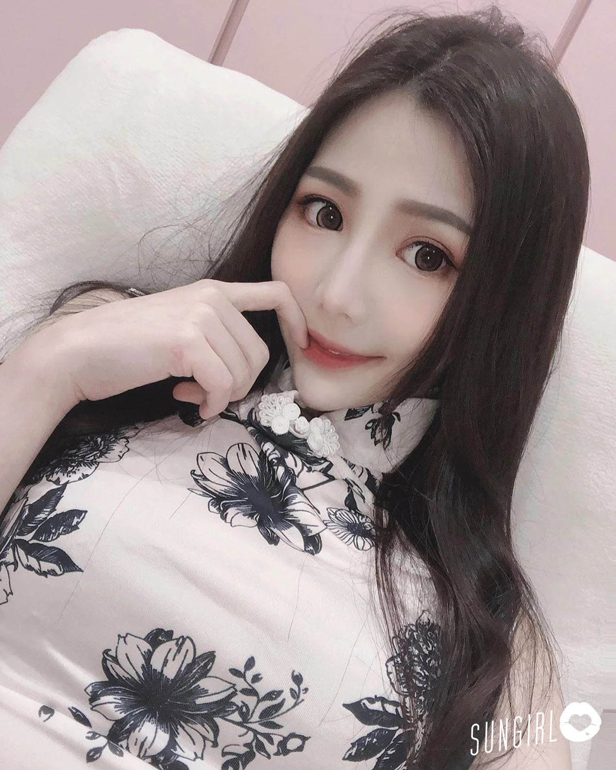 3942229.webp
