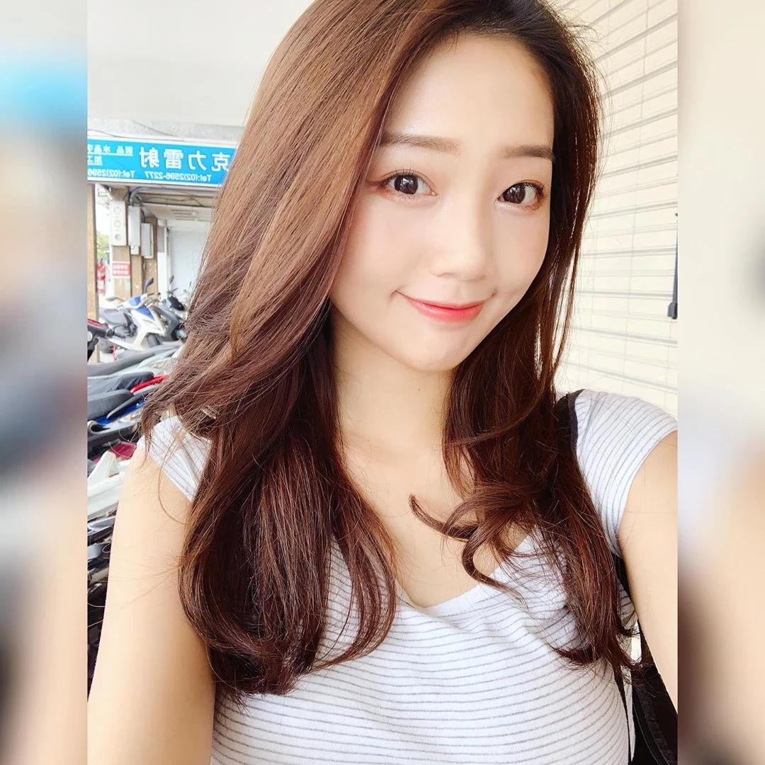 3942253.webp