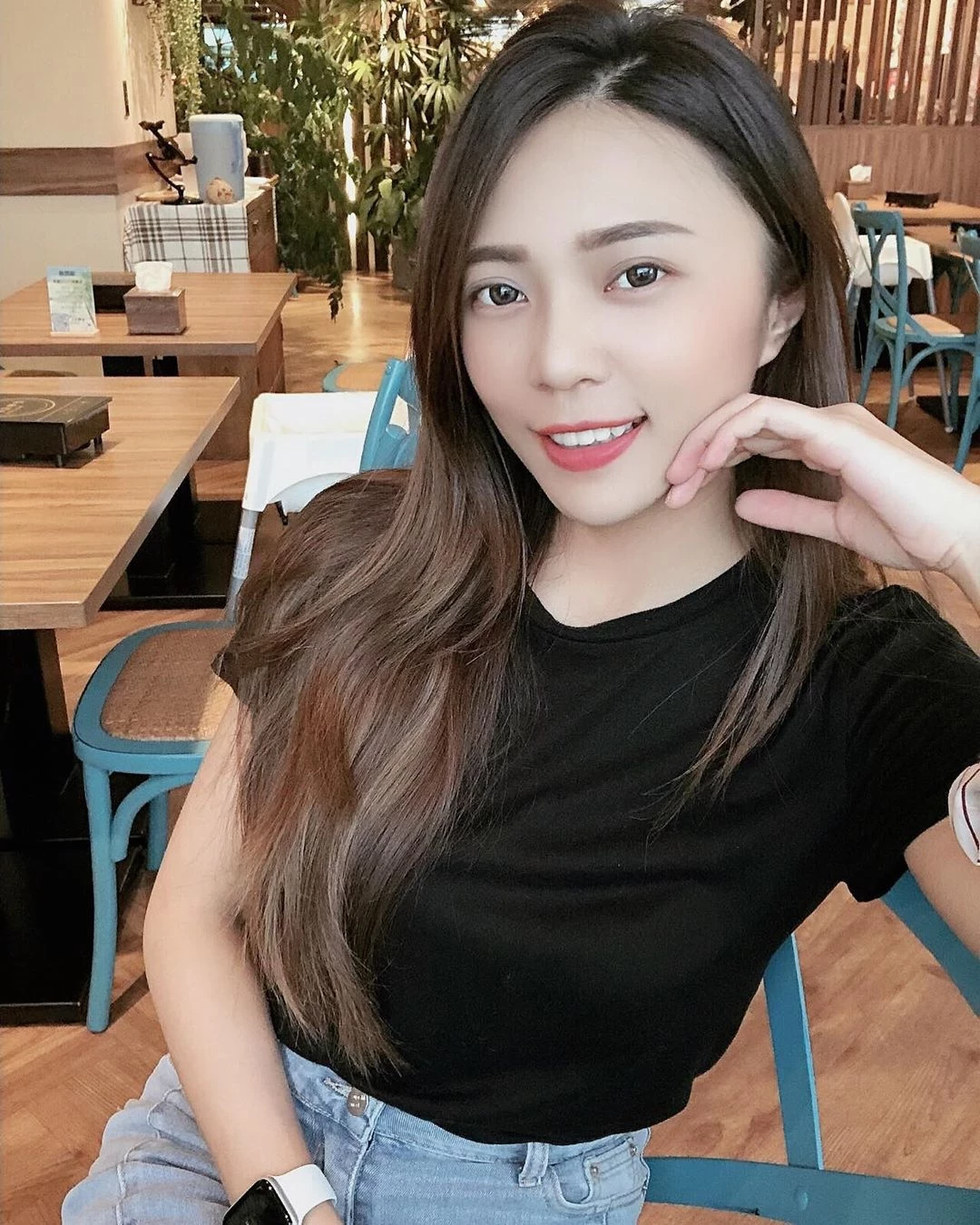 3942329.webp