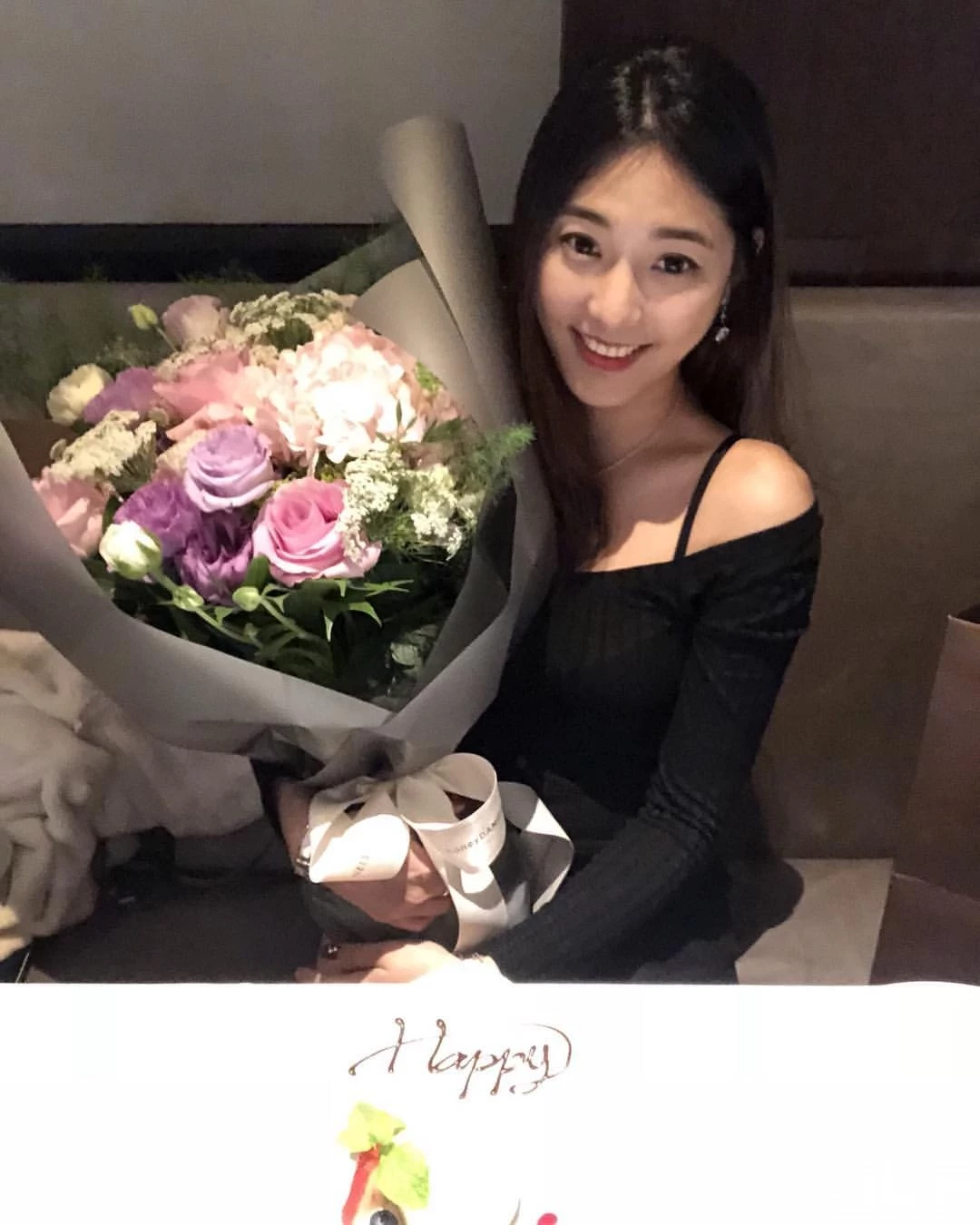 4704049.webp