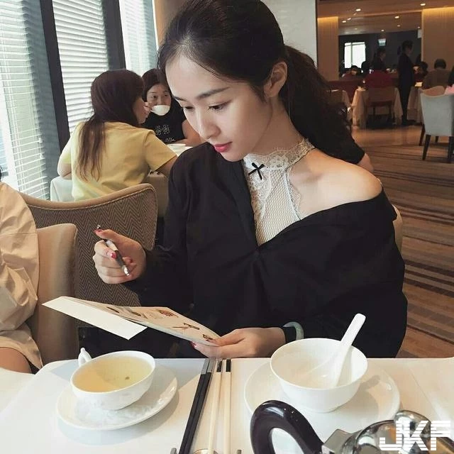 16818996.webp