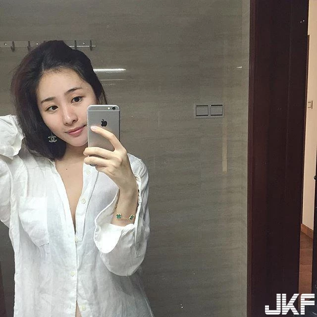 16819023.webp