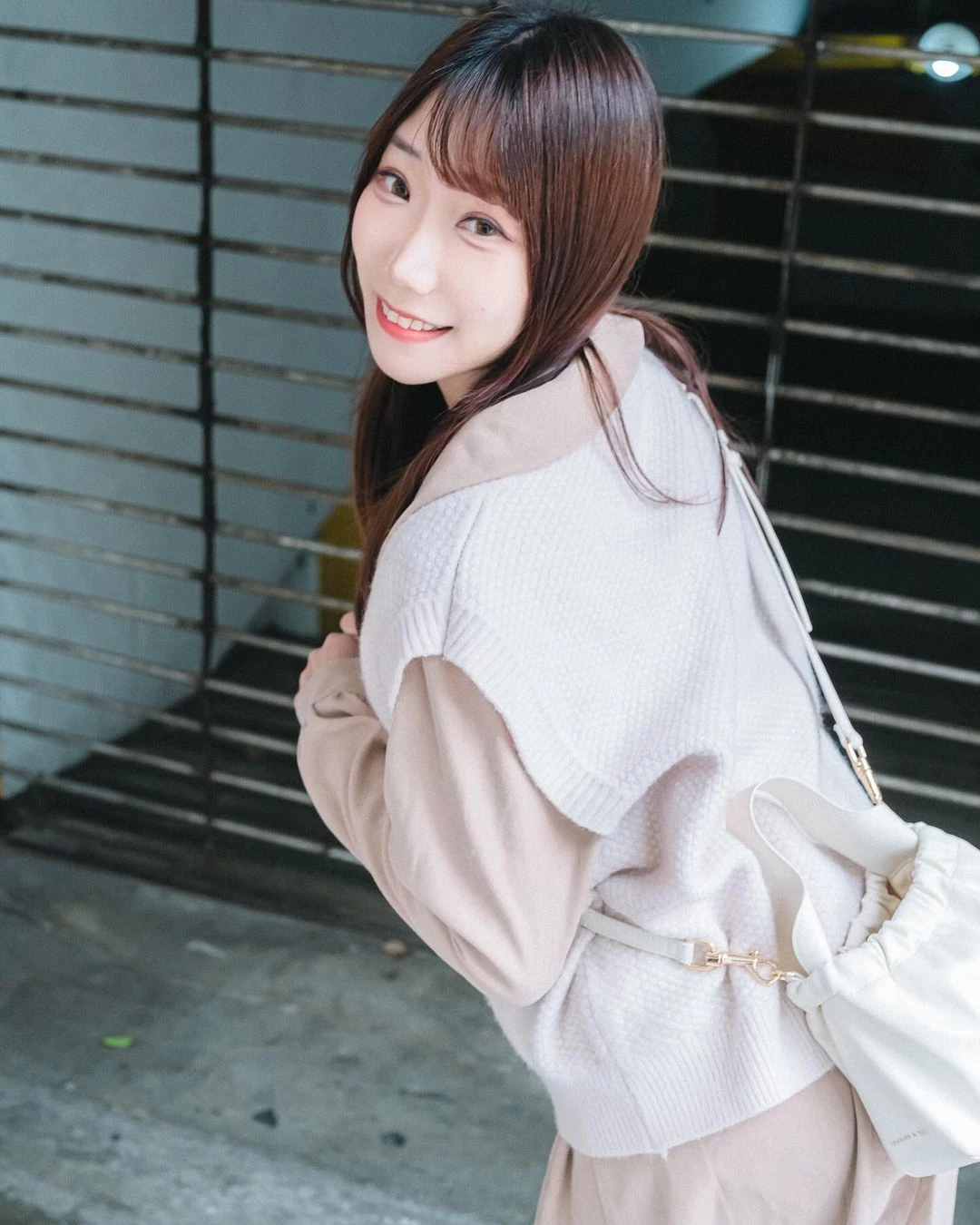 111141a25p4505r6tp62pg.webp
